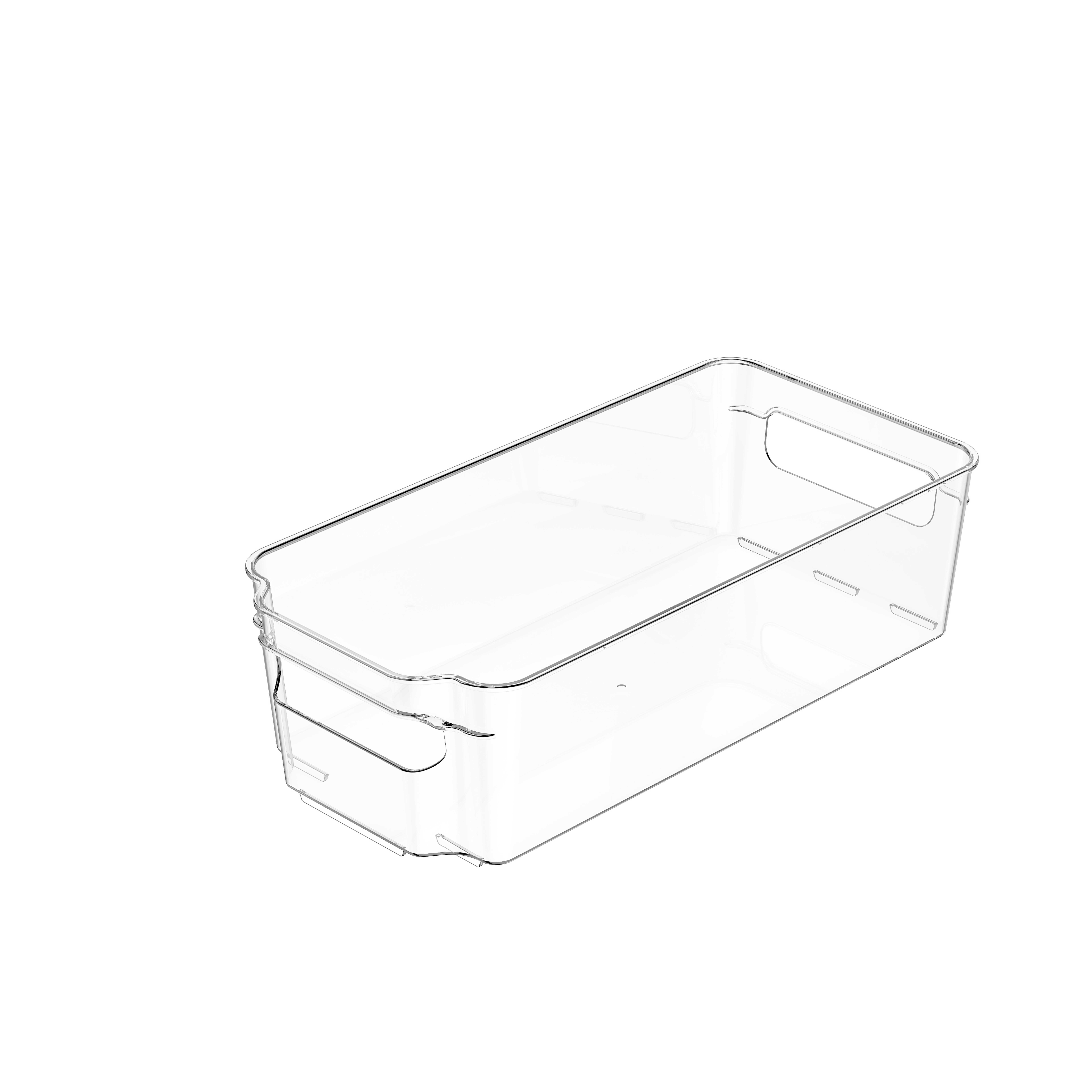 Średnia lodówka w uchwytach